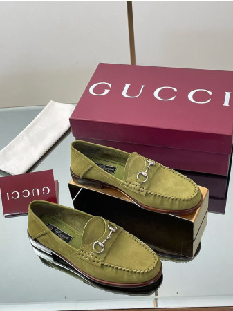 ua G*u*i gigi loafer