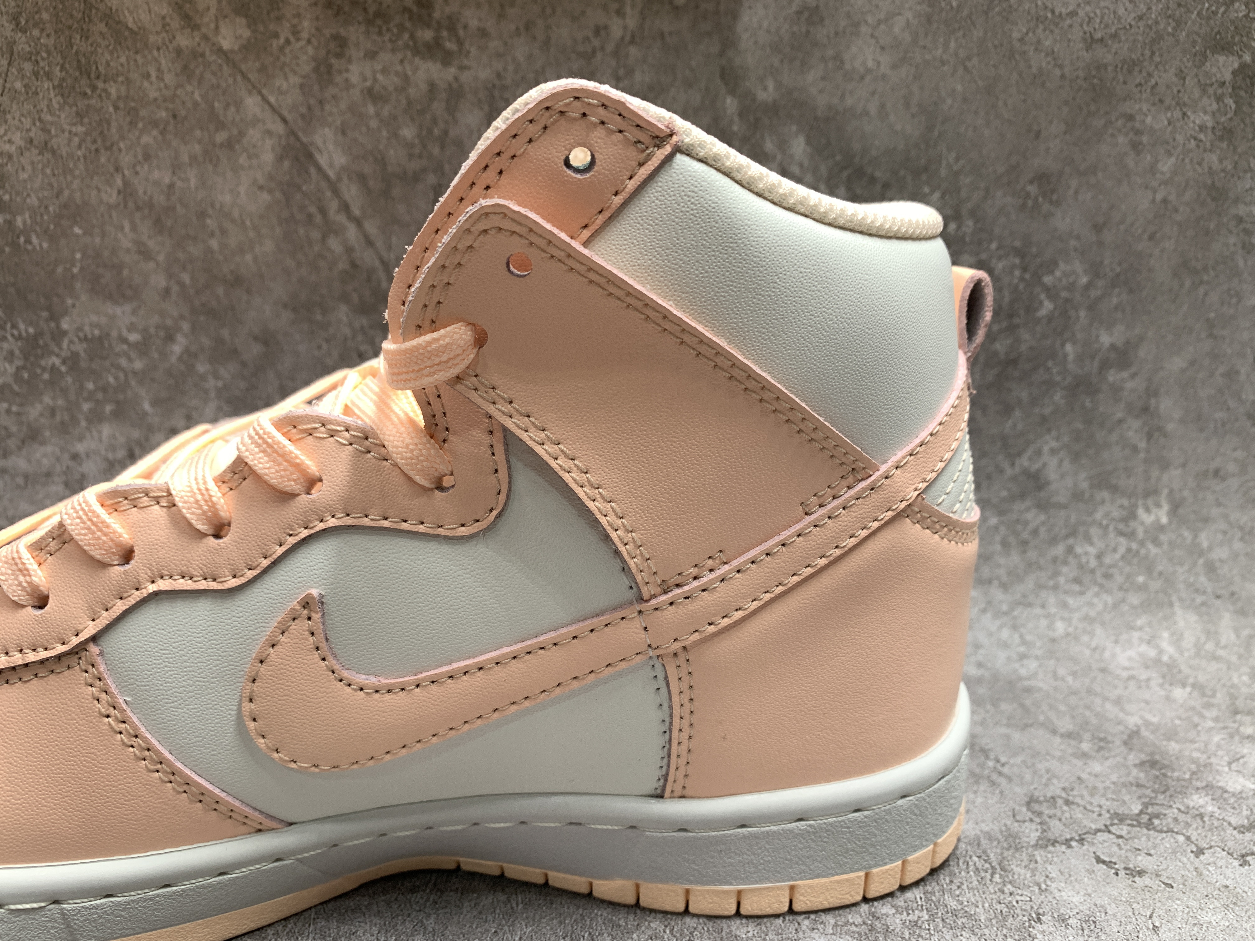 Nike Dunk High Sail Crimson Tint