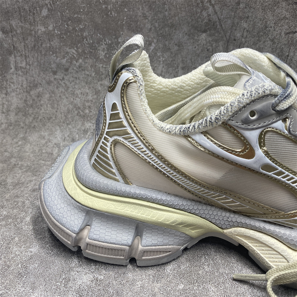 UA Balenciga 3XL Sneaker