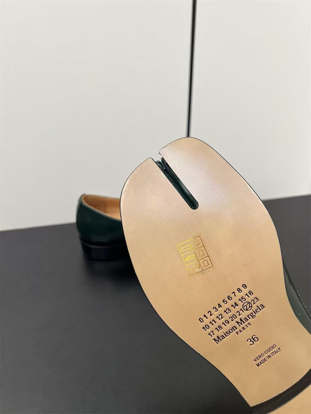 ua ma*s*n Ma*i*la mary jane shoes