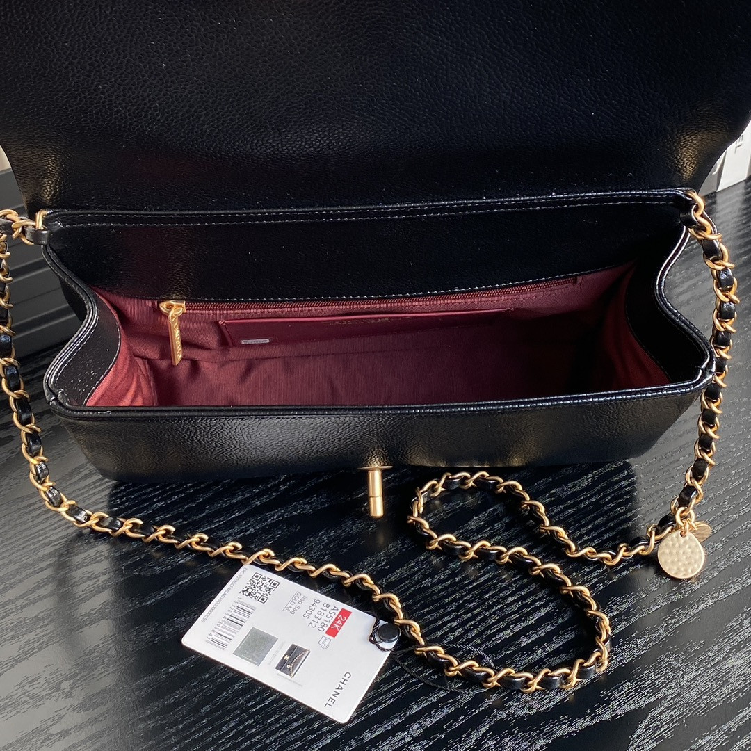 Ch*el small flap bag 17×26×8cm