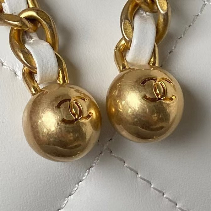 Ch*el 24c flap bag as2649 12x19x8cm