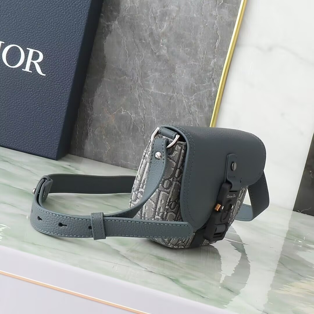 D*or mini saddle messenger bag with flap 19.5x13x4.3cm