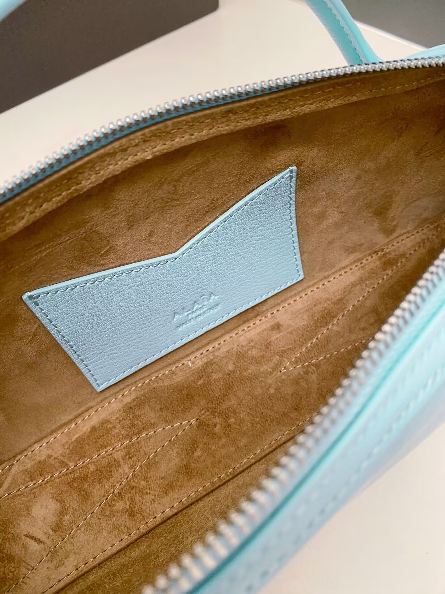 ALAÏA Le Teckel Clutch 31x17x10 cm