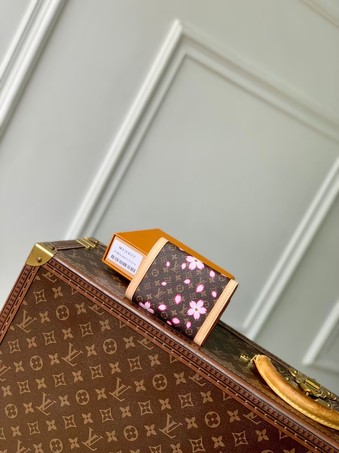LV × TM Portefeuille Victorine M13427 12 x 9.5 x 2.5 cm