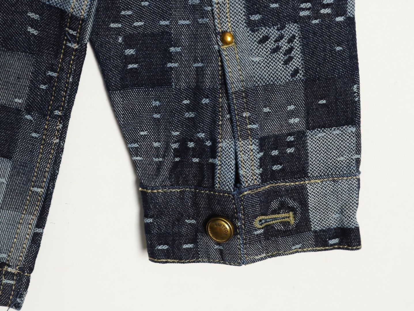 l0*is V*t0n 25fw denim jacket suit
