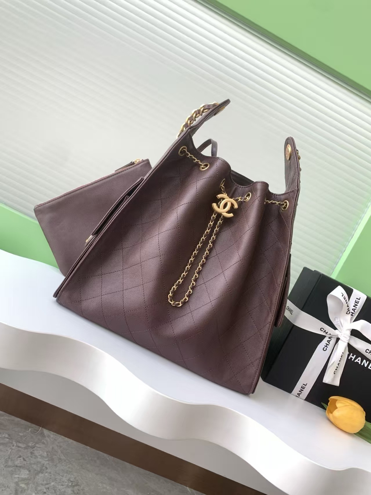 Ch*el 25c bucket bag 40x30x15cm