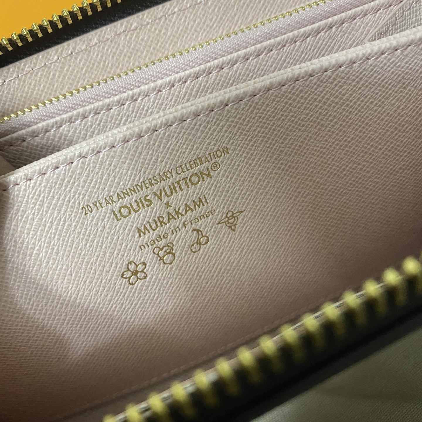 LV x TM Zippy Wallet M13433 7.7 x 4.1 x 1 inches