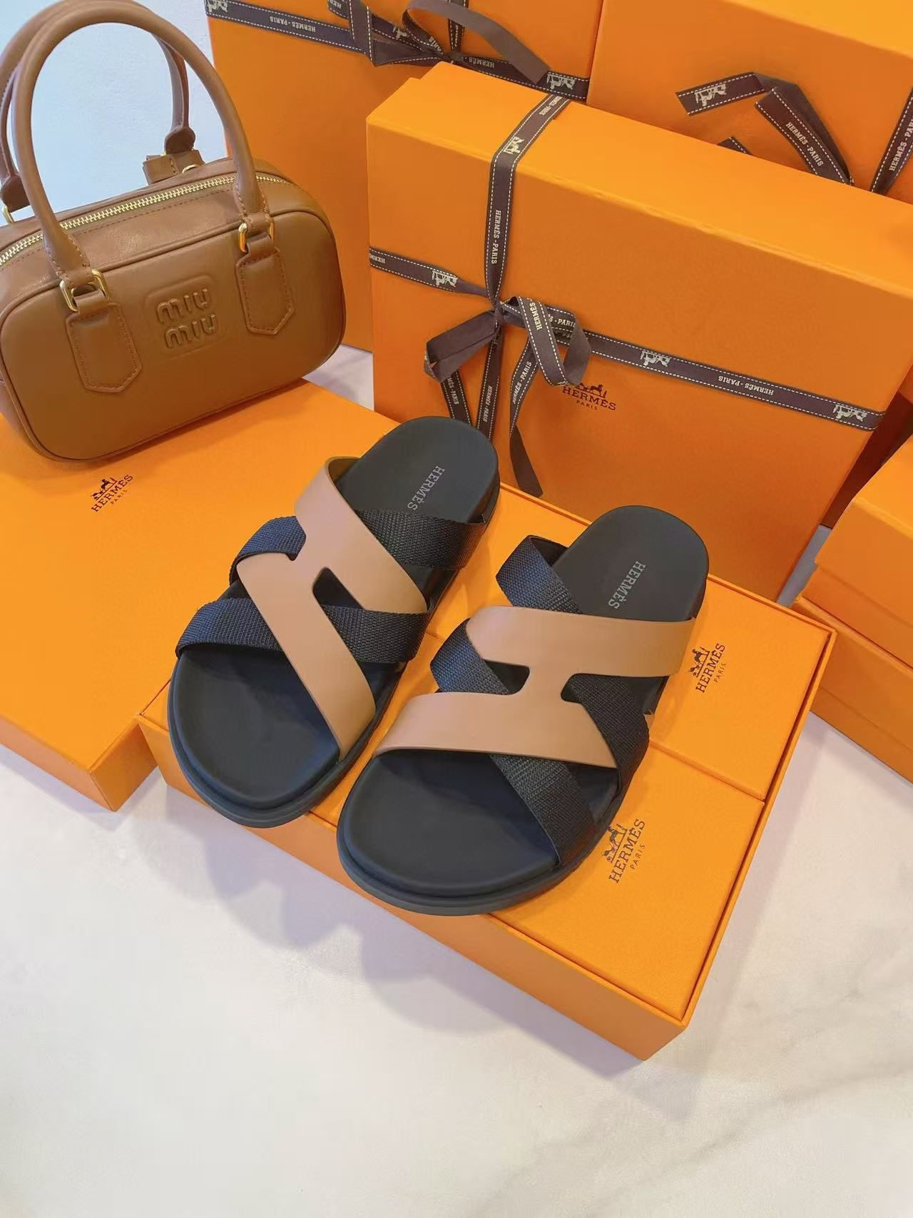 UA Hermès Kazimir Sandal