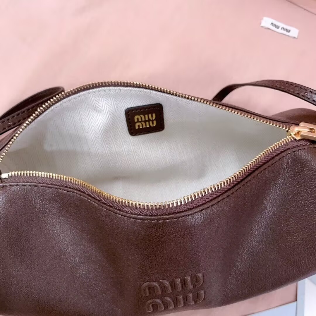 Miu Miu Nappa leather pouch 22x9x9cm