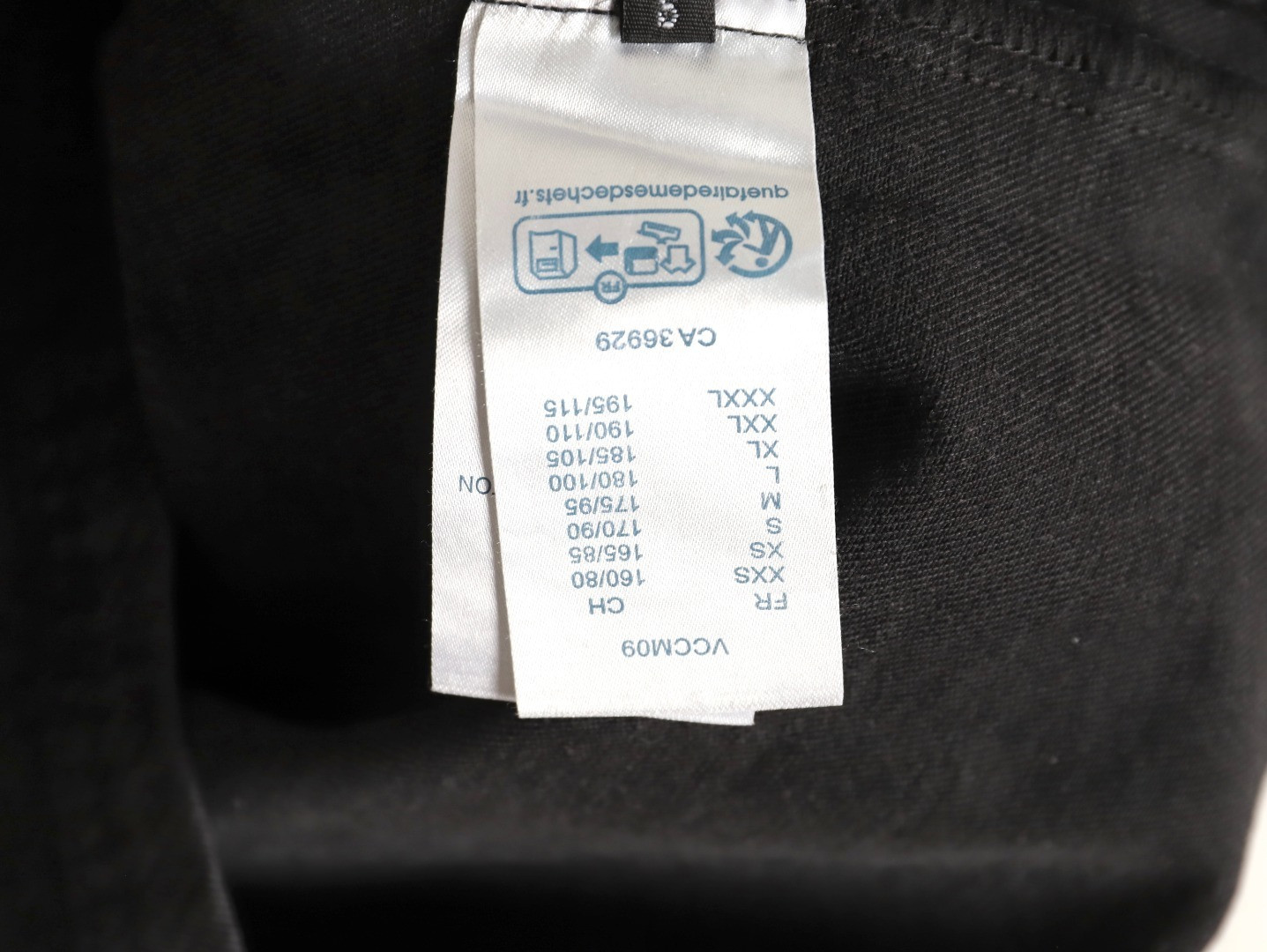 l0*is V*t0n denim jacket