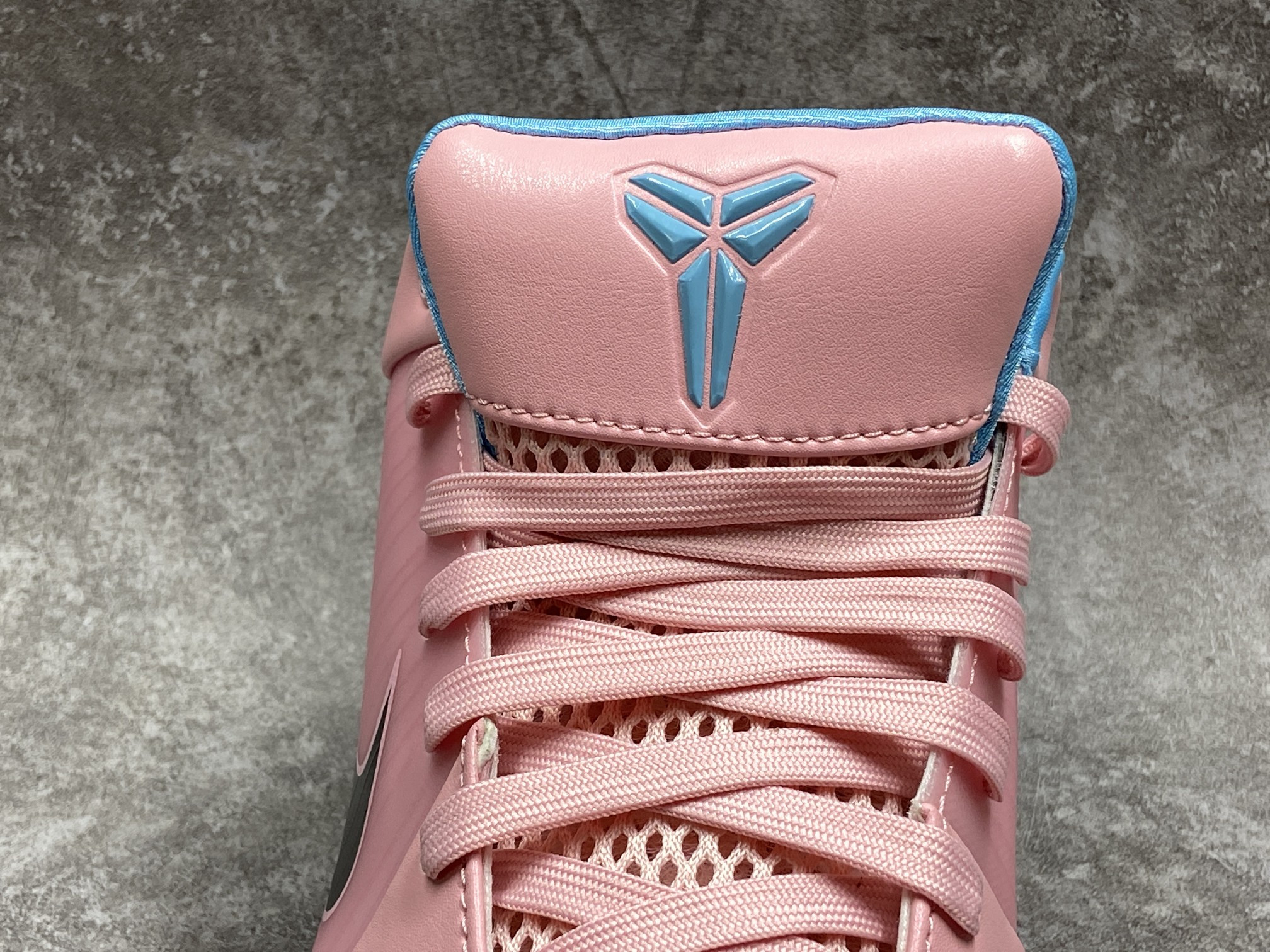 Nike Zoom Kobe 4 Protro Pink