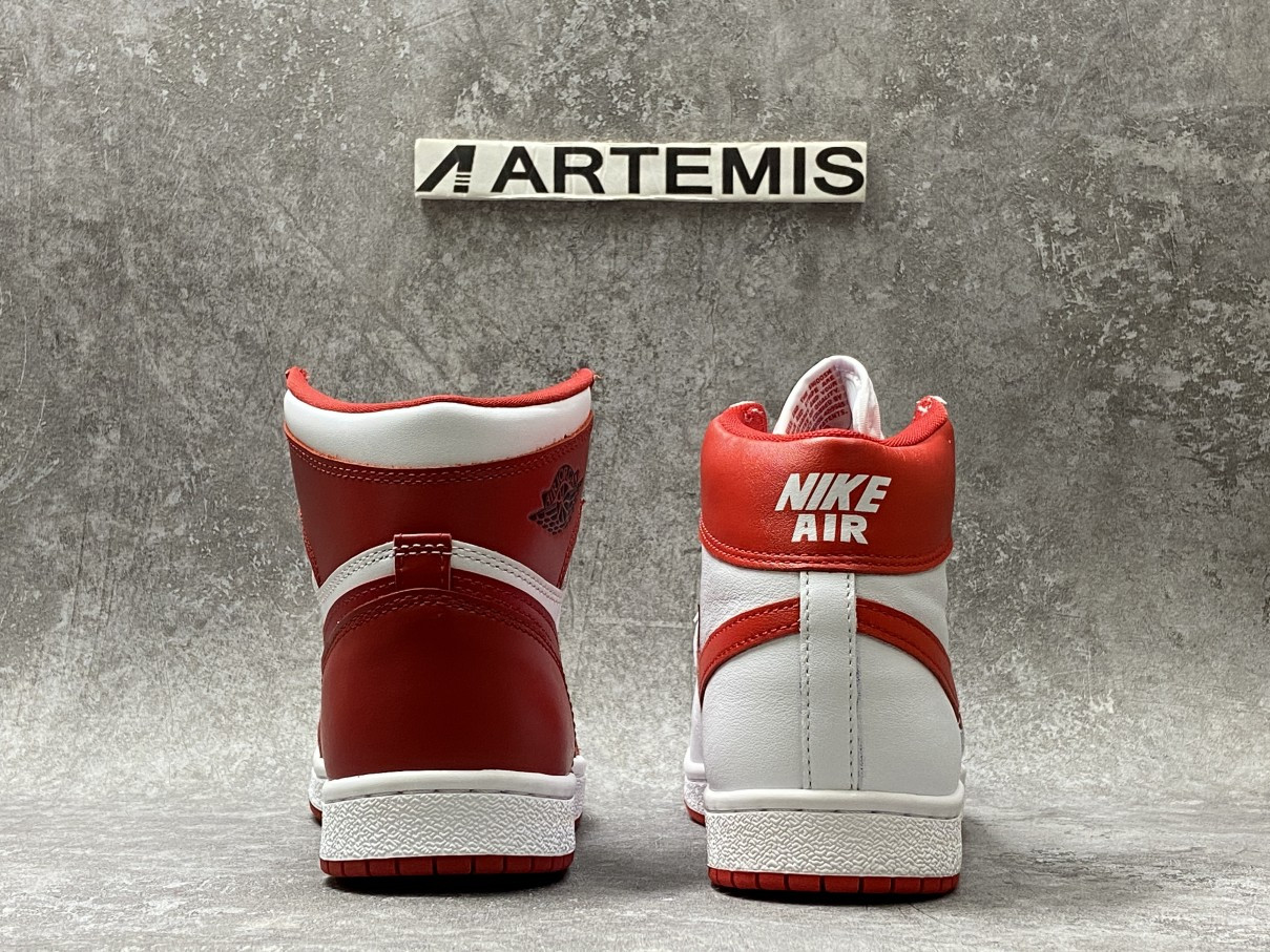 Air Jordan New Beginnings Pack Retro High 1 & Nike Air Ship