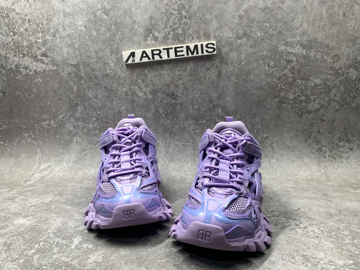 Balenciga Track 2.0 Sneaker in Lilac