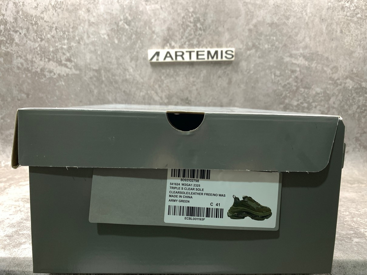 Balenciga Triple S Sneaker Clear Sole Green