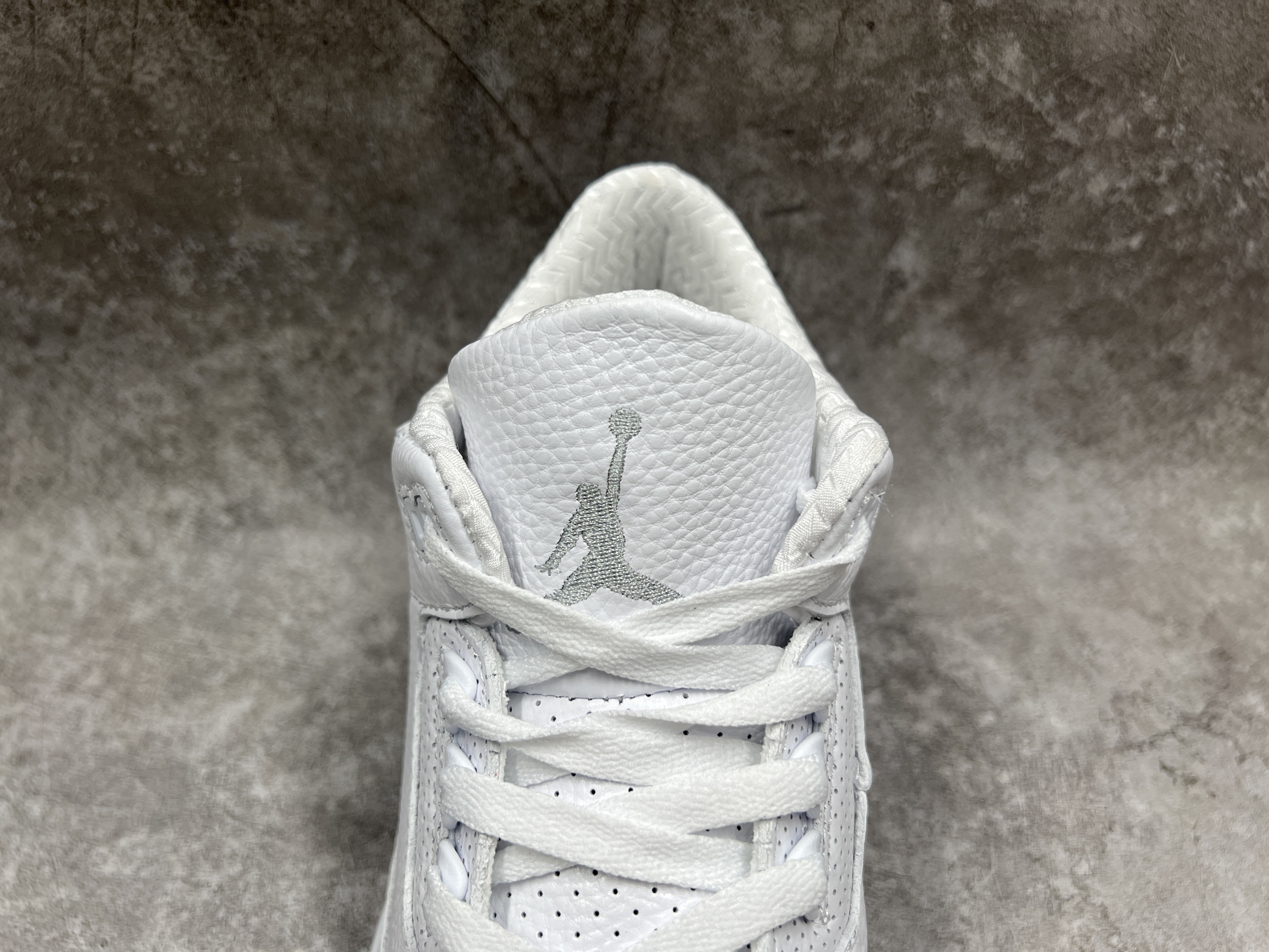Air Jordan 3 Retro Pure White