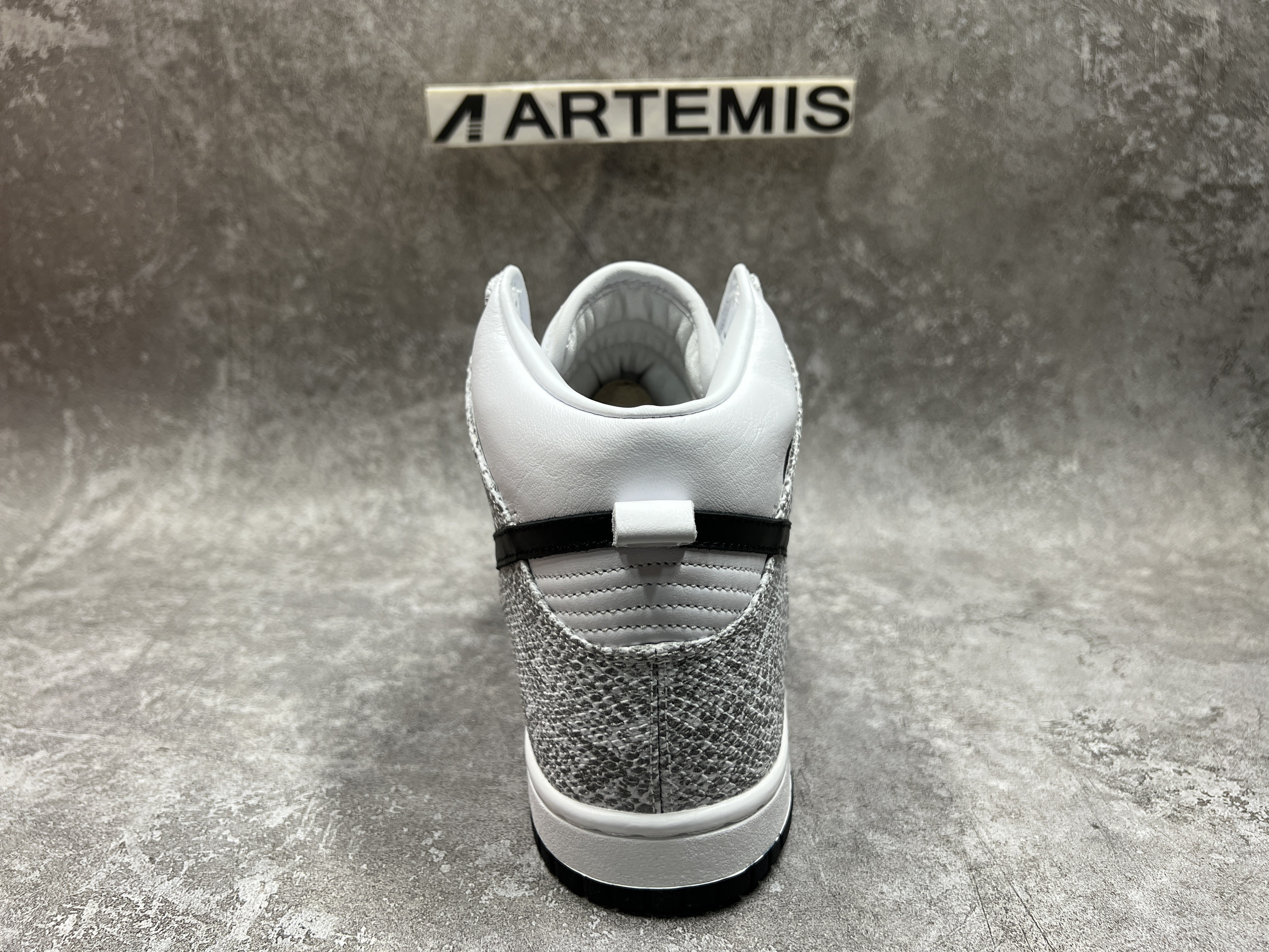 Nike Dunk High SP Cocoa Snake