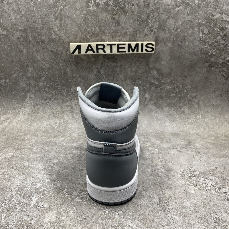 Air Jordan 1 Retro High OG Stealth