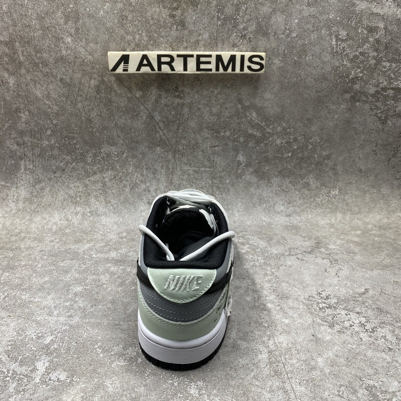 Nike Dunk low off white Video Game