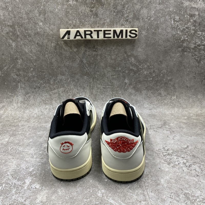 Travis Scott x Air Jordan 1 Low OG Olive