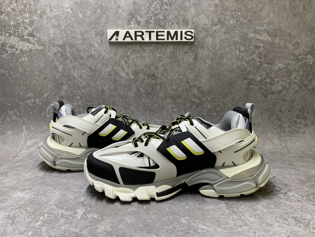 Balenciga Track Trainer White Black