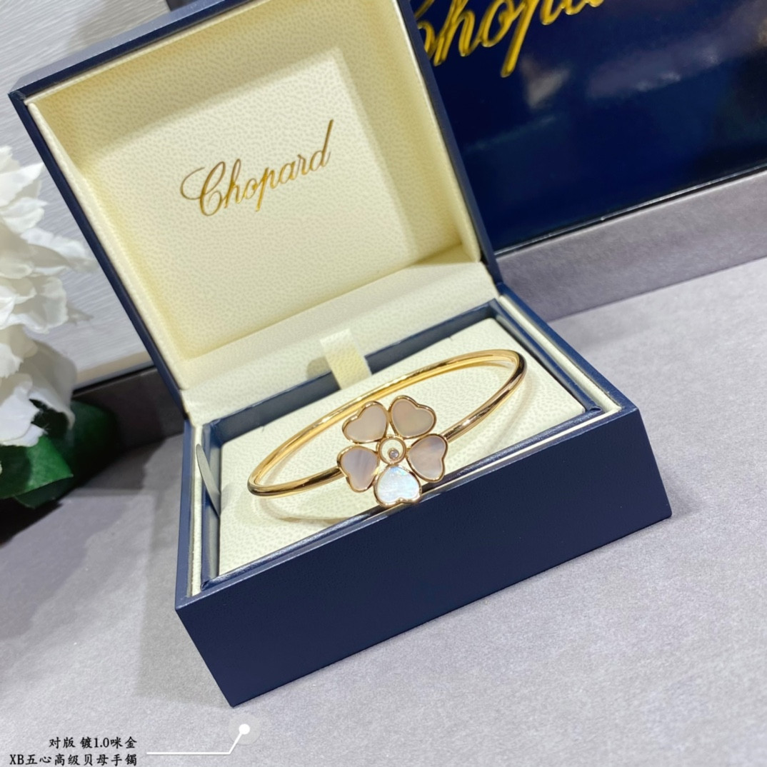 chopard five He**ts mother-of-pearl bracelet