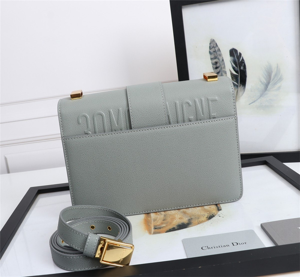 D*or 30 montaigne chain bag grained