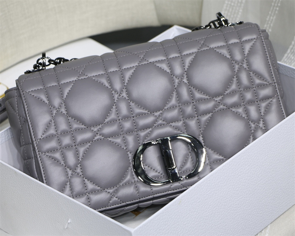 large d*or caro bag stone gray S*pple cannage calfskin with silver hardware 29 x 18 x 10 cm