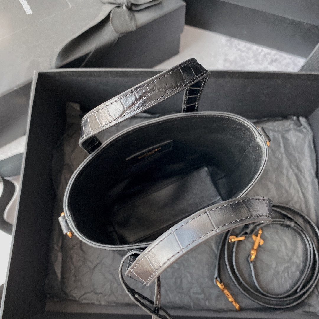 y*l Sa**t Lau*nt paris mini toy shopping in crocodile-embossed leather black 7.1 x 6.7 x 3.1 inches