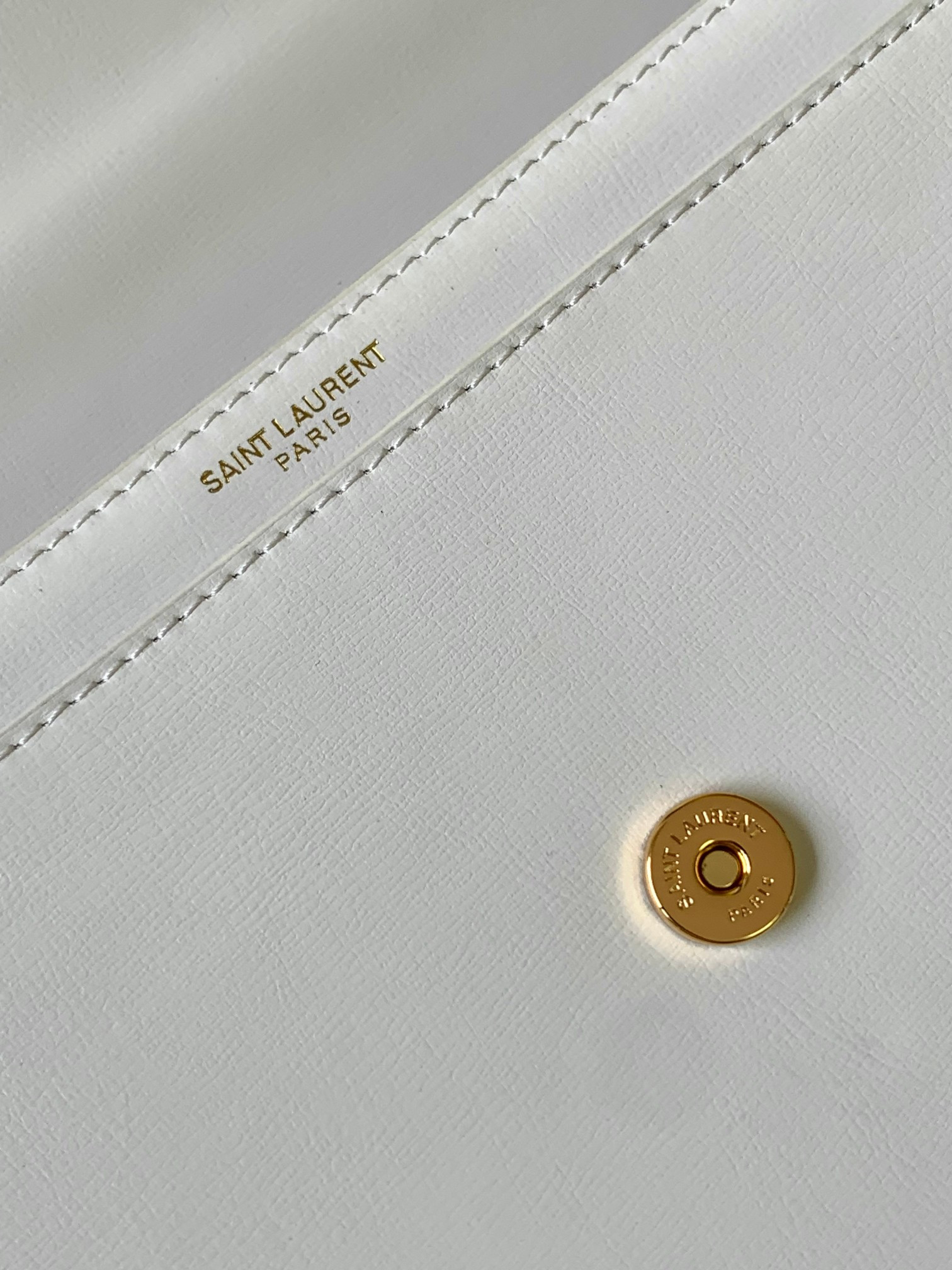 Y*L sunset large in smooth leather white 10.6 x 7 x 3.1 inches