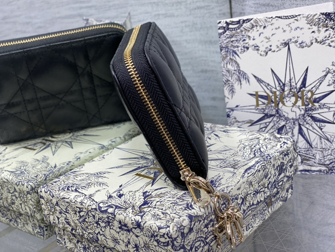 lady D*or voyageur small coin purse card holder