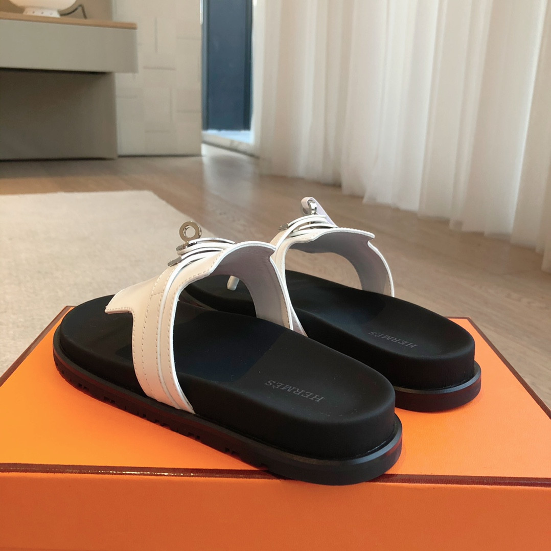 UA Hermès Empire Sandal