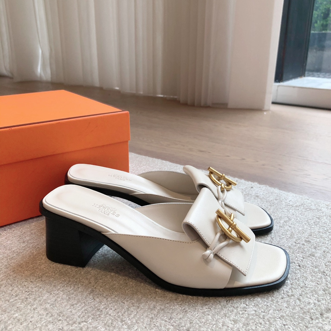 UA Hermès Isle sandal