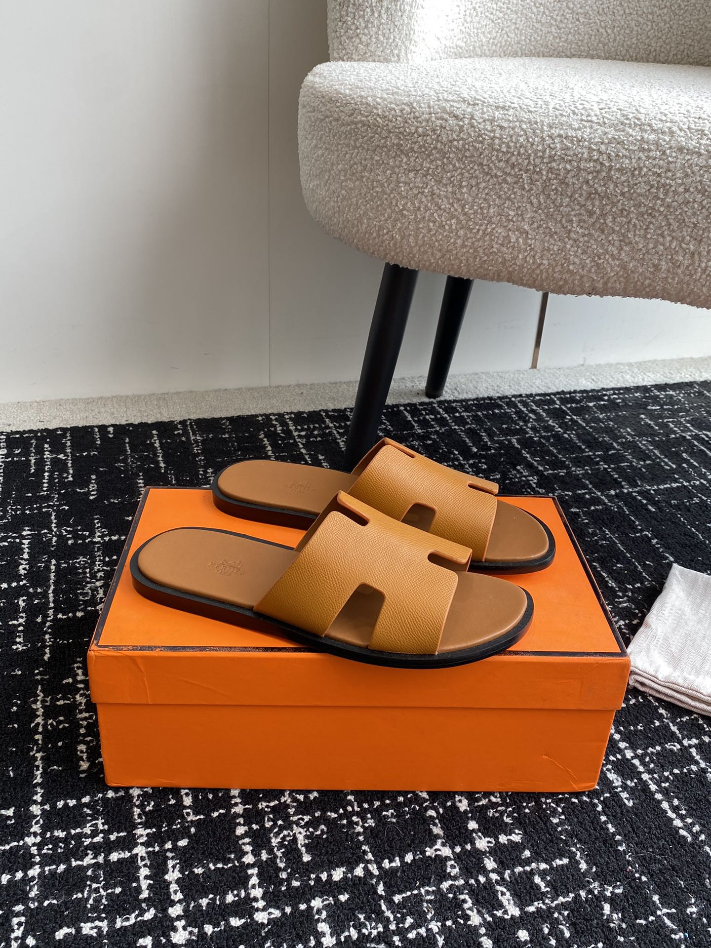 UA Hermès Izmir sandal