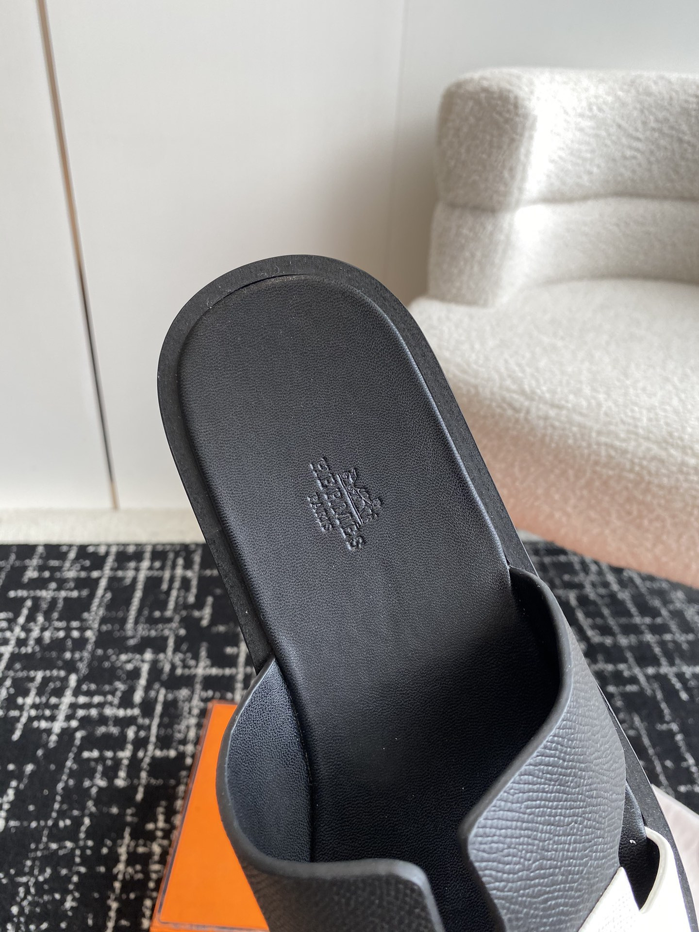 UA Hermès Izmir sandal