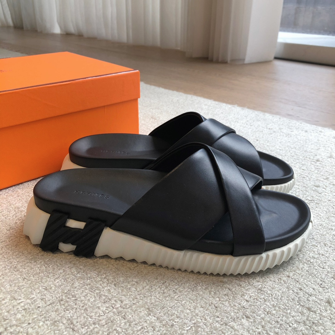UA Hermès Infra sandal