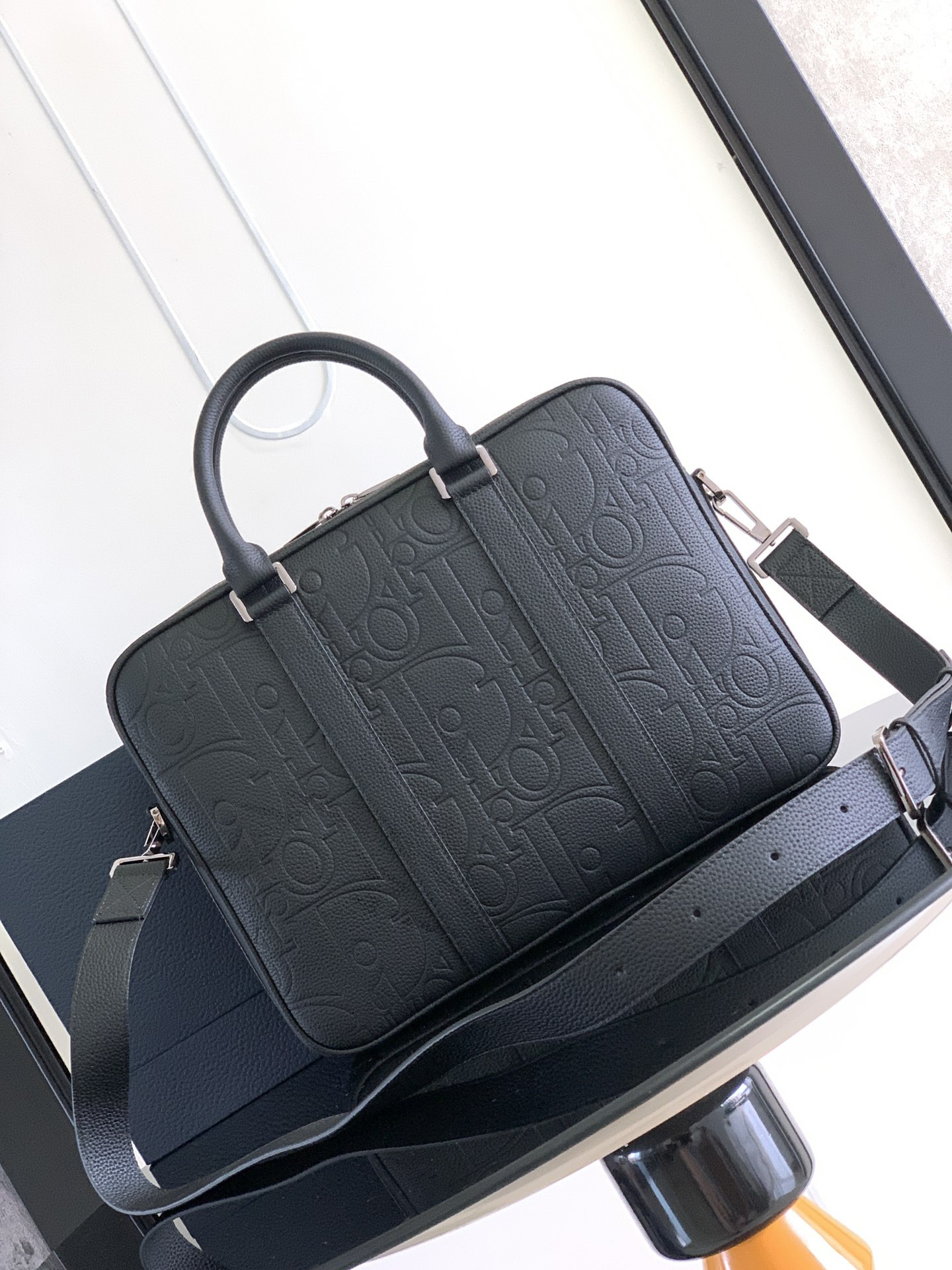 D*or zipped briefcase  black D*or gravity leather and black grained calfskin 37 x 28 x 6 cm