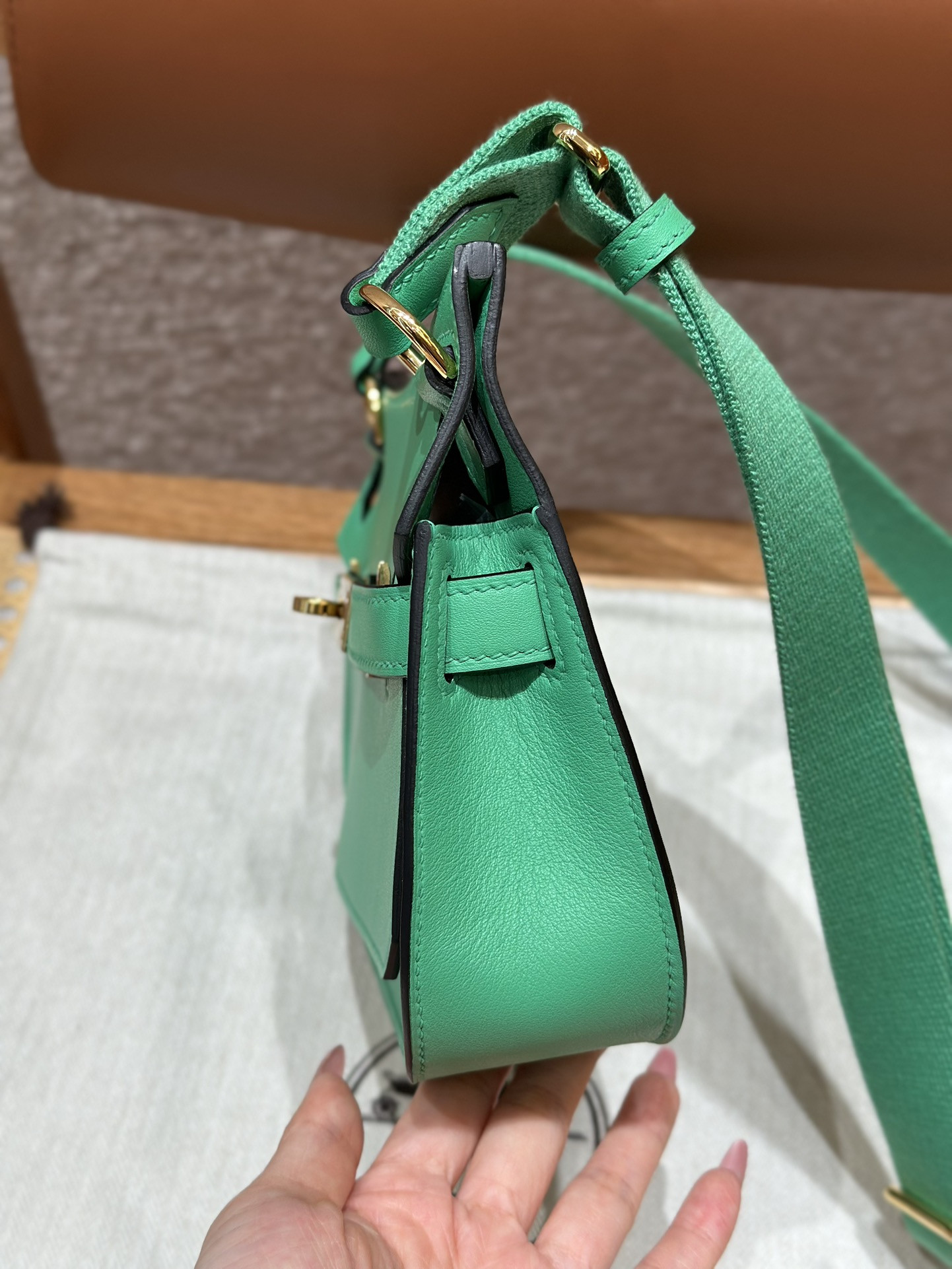 H**mes mini jypsiere 23×17×5cm