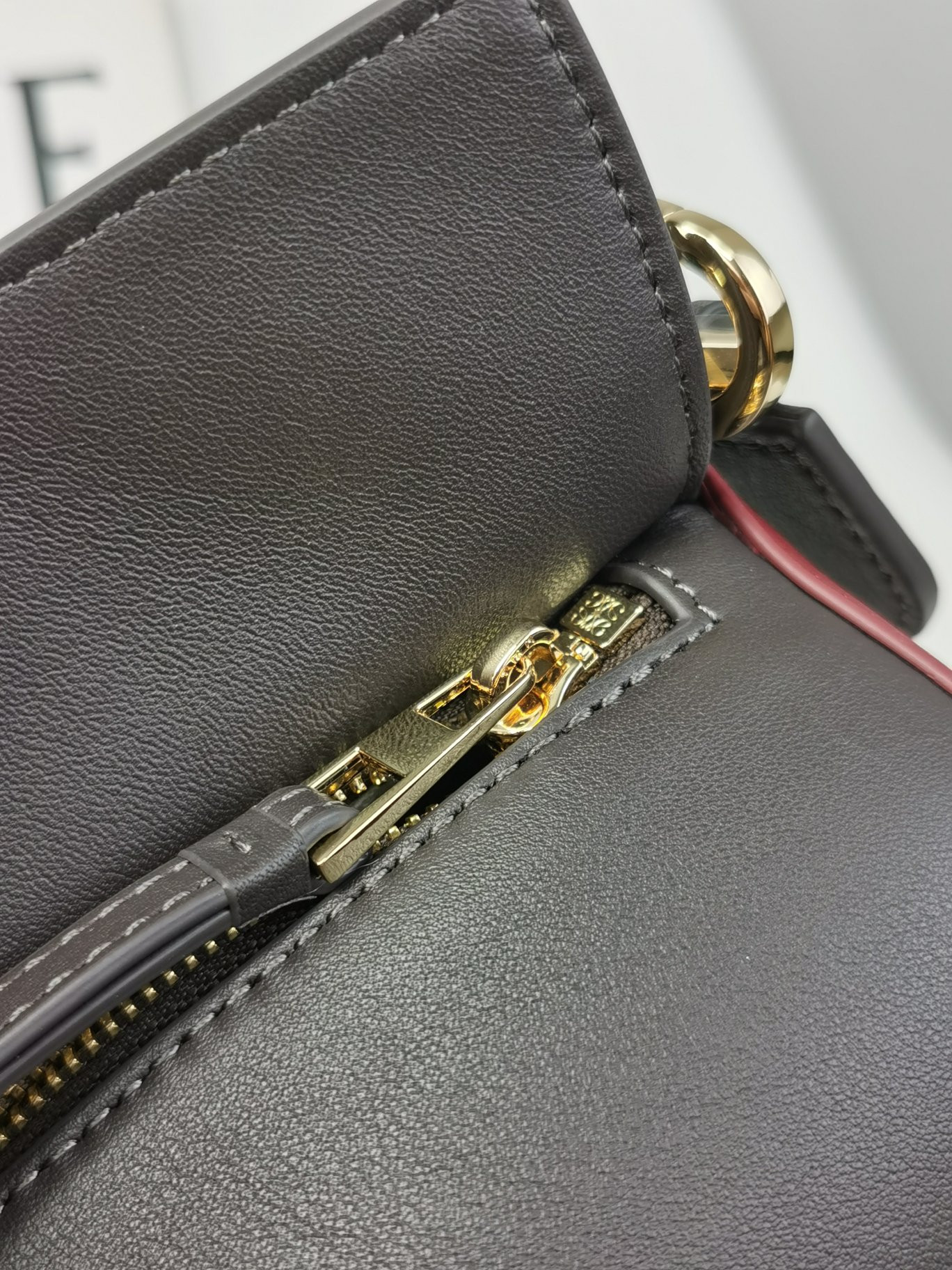 L0ew* small puzzle bag in classic calfskin 24x10.5x16.5cm