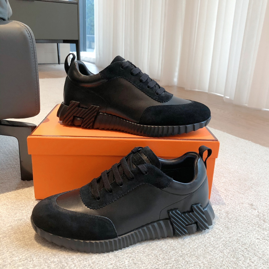 UA Hermès Bouncing Sneaker