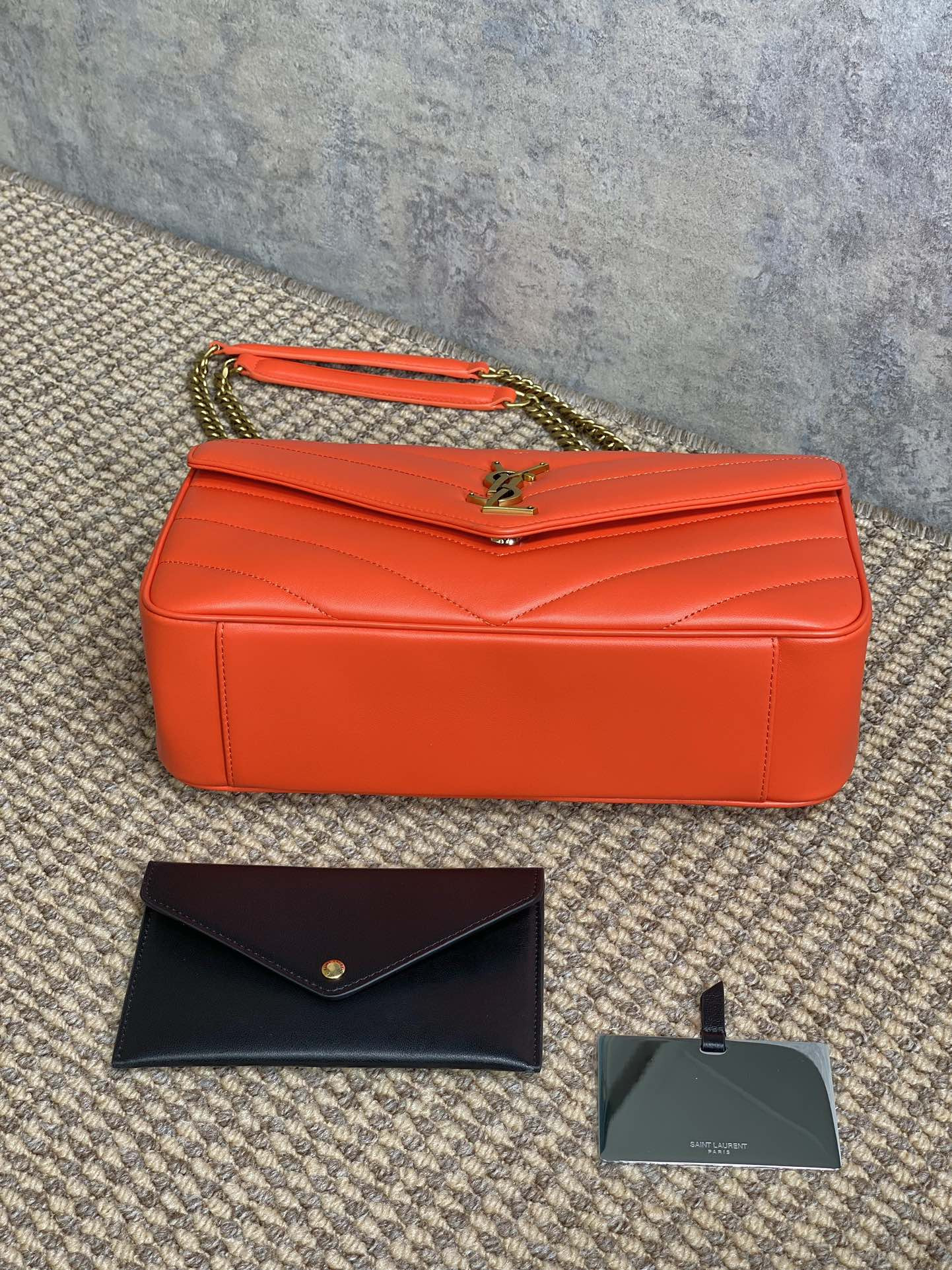 Y*L loulou medium in matelassÉ lambskin 29x17x8cm