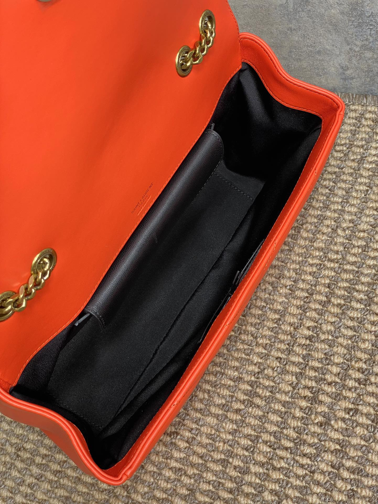 Y*L loulou medium in matelassÉ lambskin 29x17x8cm