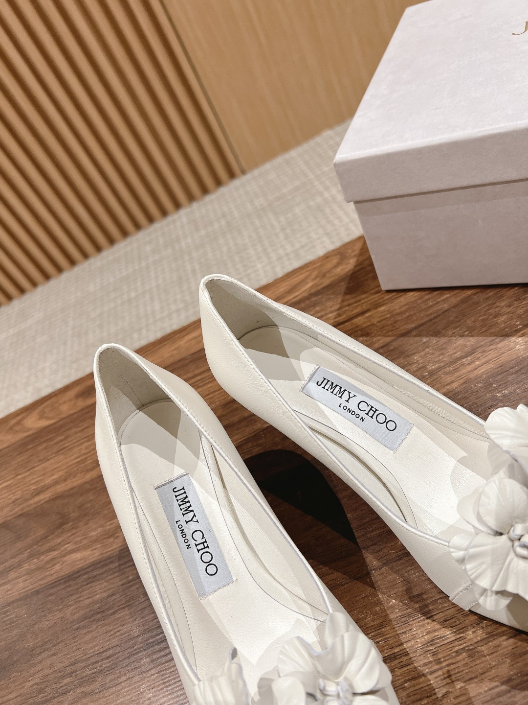 ua Ji*y Ch* rosalia flowers pumps 6.5cm