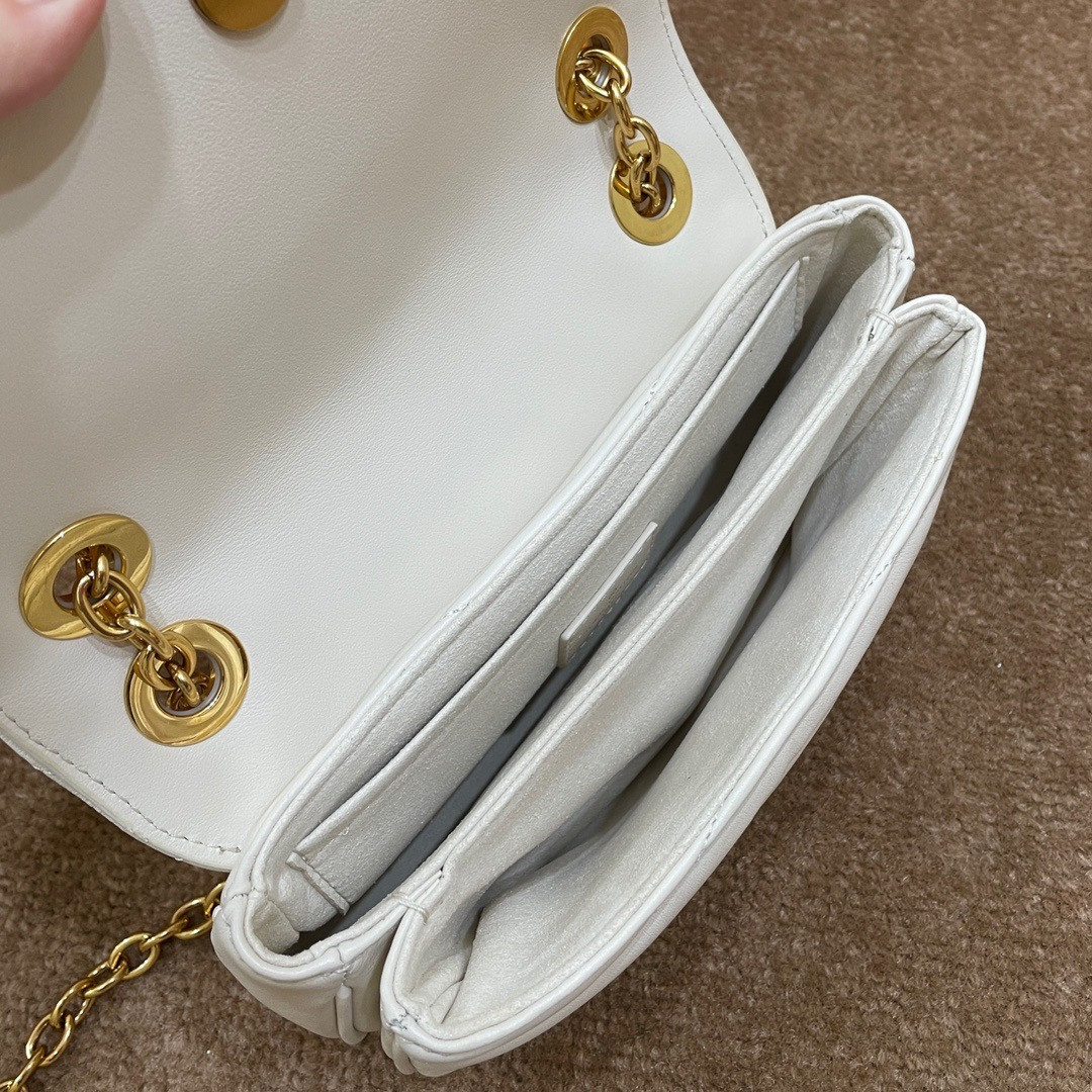 LV NEW WAVE CHAIN BAG PM M20685